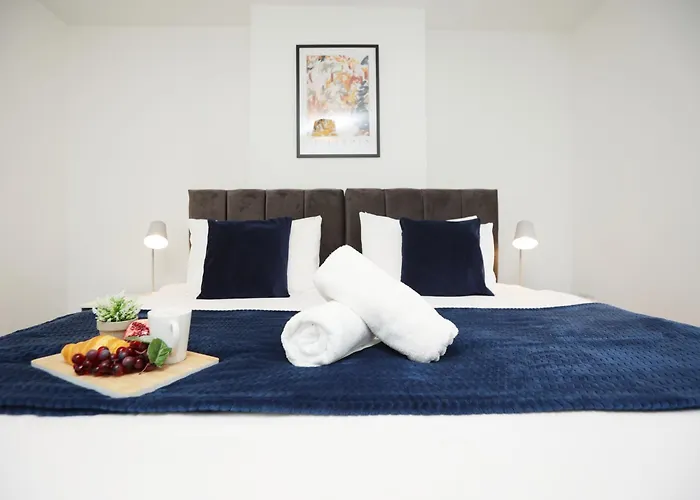 North Rd With Garden By N And N Ltd, Close To Vibrant Gloucester Rd With Plenty Of Restaurants And Shops Near By, Free On Street Parking Bristol